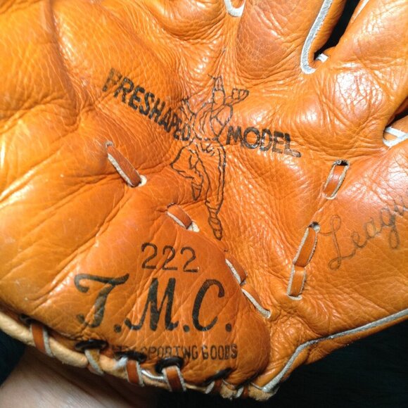 VINTAGE TMC 222 Baseball Glove; Leather, pre-shaped, MLB, Aaron Judge, Yankees - Picture 4 of 4